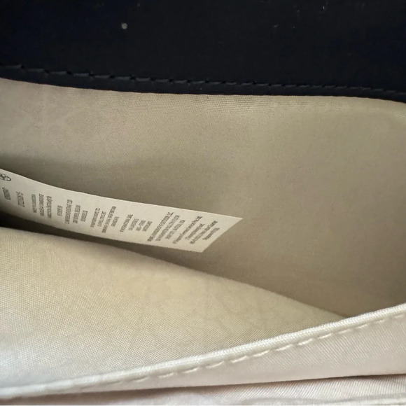 Kipling Blue Fabric Trifold Snap Wallet - Picture 9 of 10